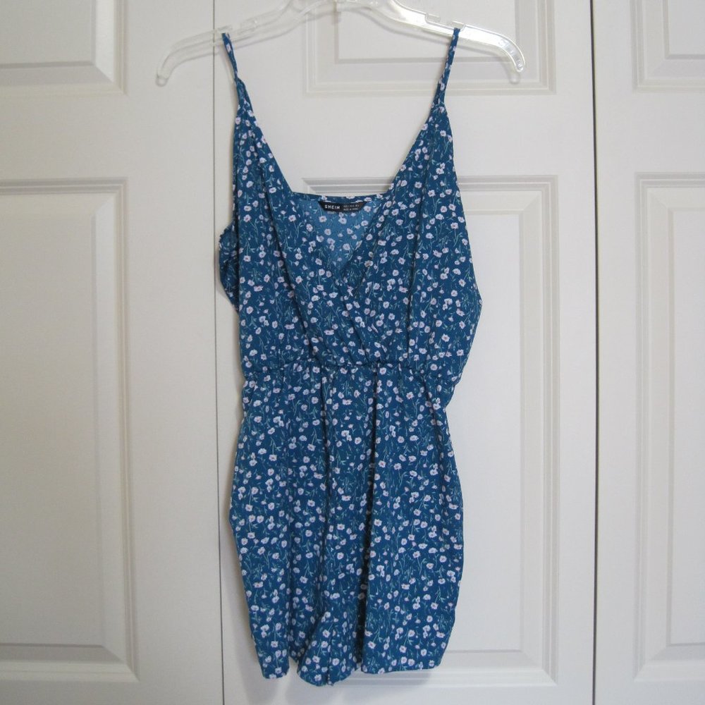 Shein floral jumpsuit sz S